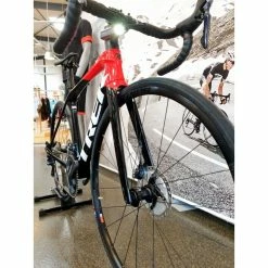 BONTRAGER Phare Avant Ion Pro RT 1300 Lumens -Tous les Vélos Soldes Boutique phare avant ion pro rt 1300 lumens 2