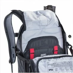 Evoc Sac FR Protector Enduro BLACKLINE 16l Noir -Tous les Vélos Soldes Boutique sac enduro 16l 5